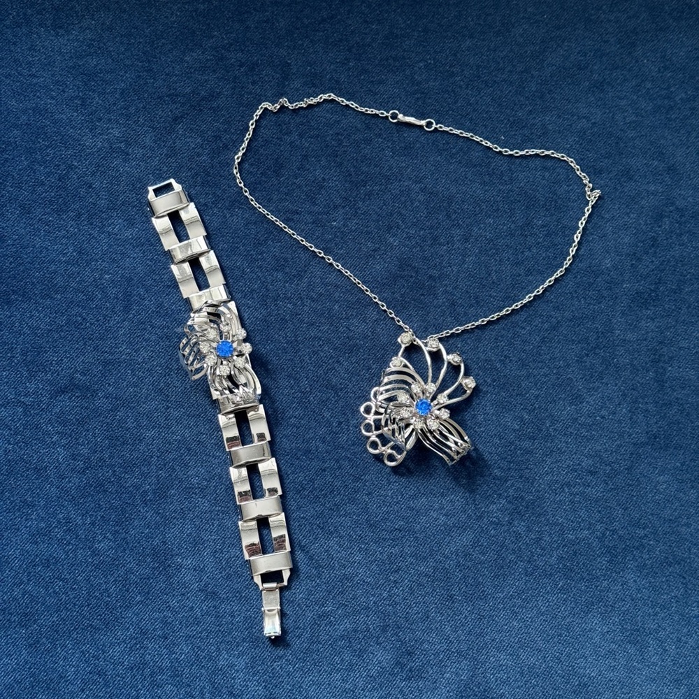 Vintage Necklace Brooch and Bracelet